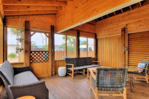 Rnr Cottage