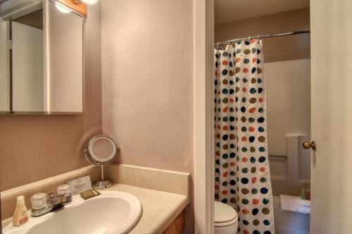 Apartamento Courtyard #205 Condo