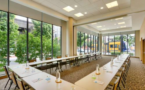 Hotel Hyatt House Portland / Downtown