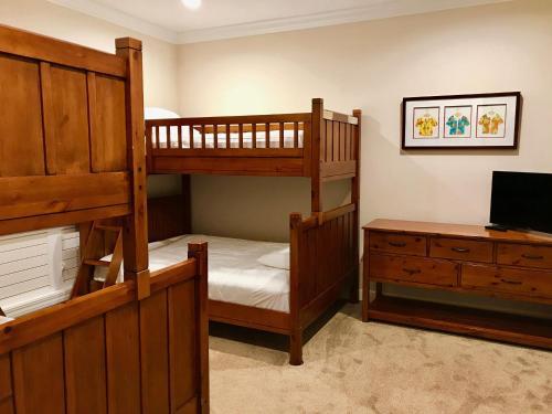 Apartamento Hale Makamaka Home 5br Mountain View With AC