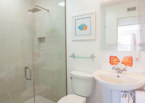 Nestled In The Cove - 3 Bedroom