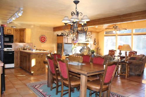 River Ritz Cabin