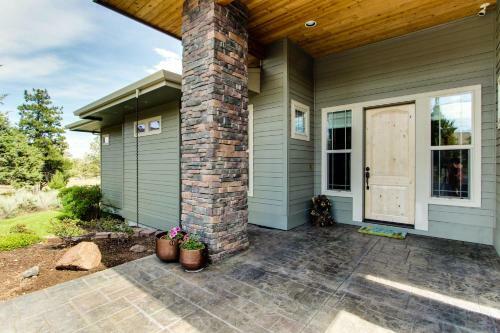Eagle Crest Juniper Forest Retreat