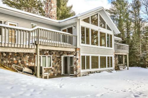 Whitewoods Cove - Hiller Vacation Homes