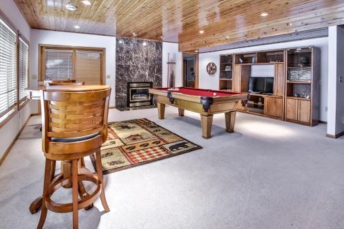 Whitewoods Cove - Hiller Vacation Homes Home