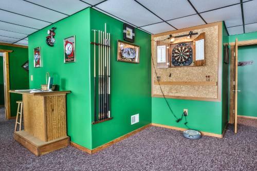 Pickerel Point Executive Home - Hiller Vacation Homes Home