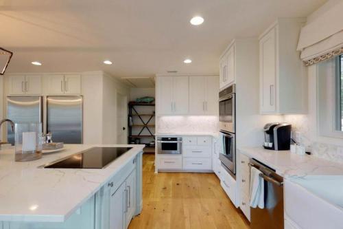 Summer Breeze Villa