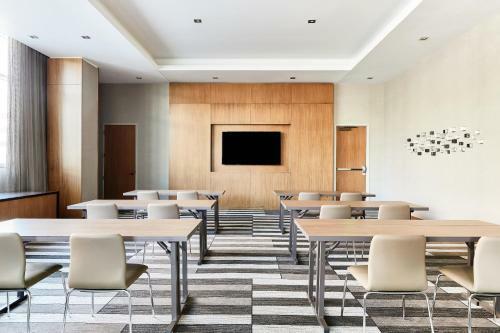 AC Hotel By Marriott Salt Lake City Downtown