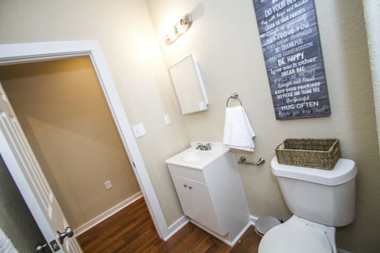 Apartamento Hackberry St #a Renovated 2br/2ba Near Downtown