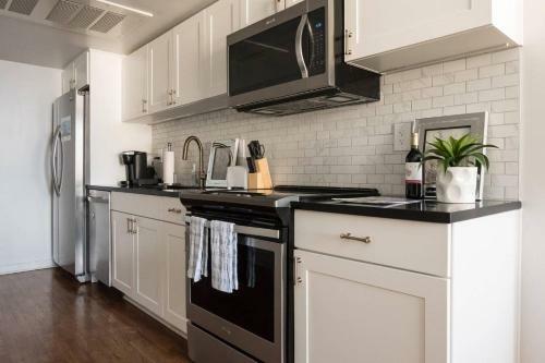 Apartamento Urban Luxury 2br Apt Near Riverwalk