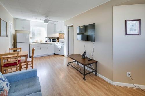 Apartamento Surfs Up Pb - 2 Condos, Walk To Beach!