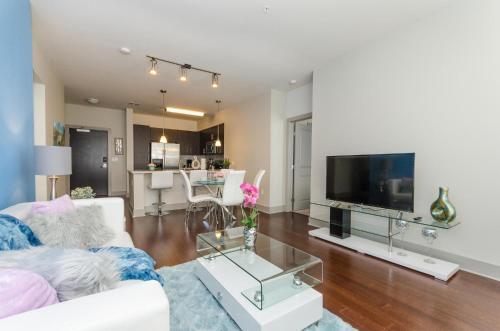 Downtown San Diego Cozy 2 Bedroom Apartment