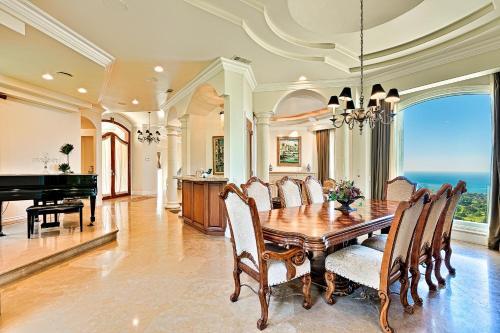 Sunset Villa II
