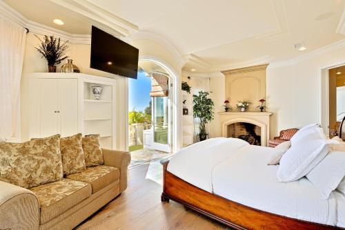 Sunset Villa II