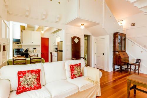 #494 - Corey House One-bedroom Holiday Home