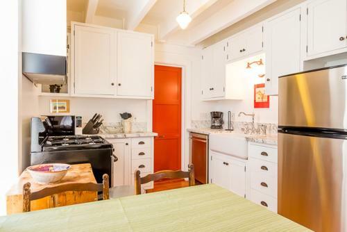 #494 - Corey House One-bedroom Holiday Home