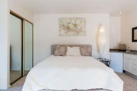 Villa Breathtaking Harbor Views-spacious Luxury!