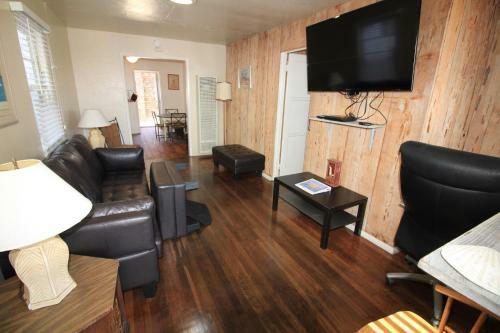 Two-bedroom On Venice