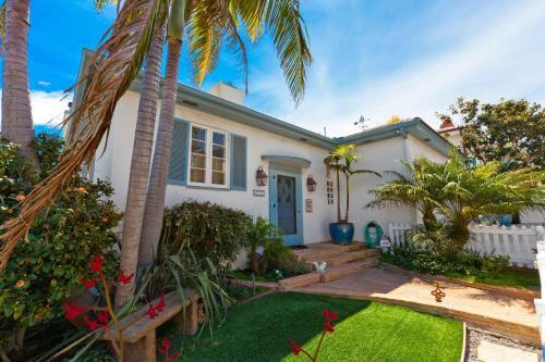 Yacht Sailors Paradise In Point Loma