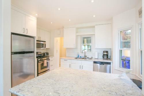 Apartamento Wraparound Views In Mission Hills Townhouse
