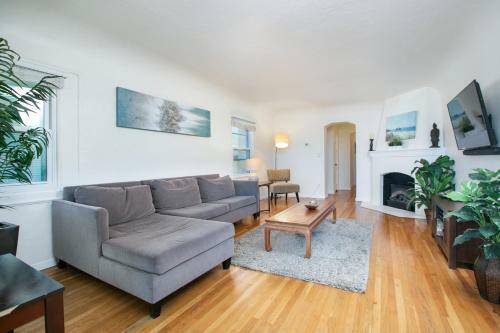 Apartamento Wraparound Views In Mission Hills Townhouse