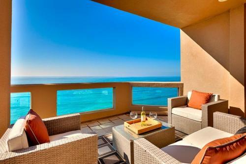 #5212 - Oceanfront Paradise Seven-bedroom Holiday Home