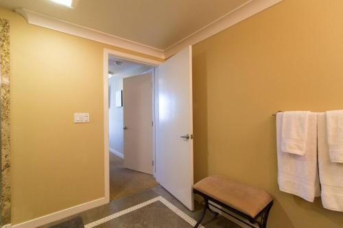 Apartamento 2 Bedroom / 2 Bathroom Condo In Hillcrest