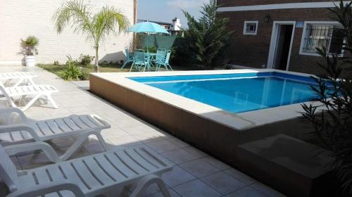 Casa Con Pileta En Roldan