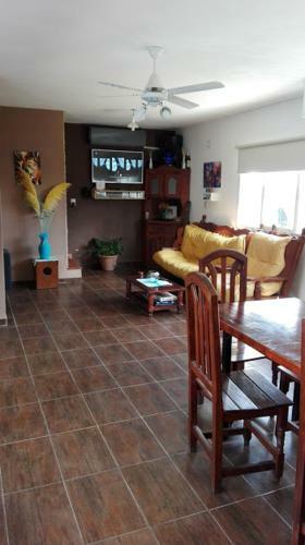 Casa Con Pileta En Roldan