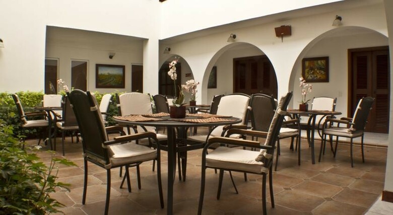 Hotel Karlo