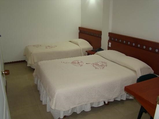 Hotel Imbanaco