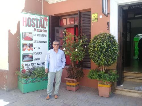 Hostal America