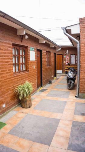 Hostel De La Linda
