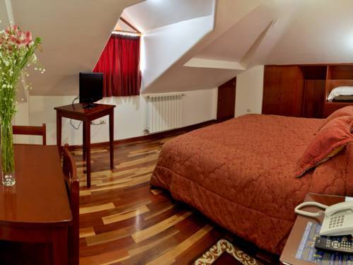 Hotel Kenamari