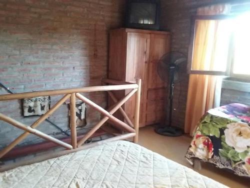 Caba�a Con Parque En Tanti