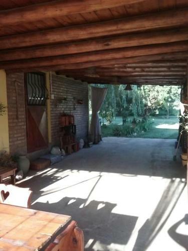 Caba�a Con Parque En Tanti