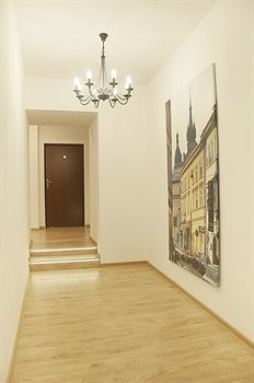 Pergamin Apartments