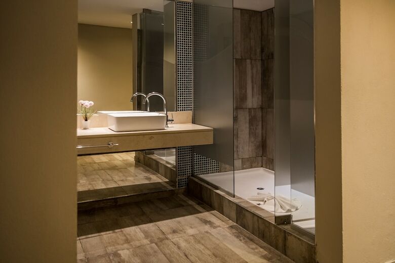 Hotel Eleton Resort & Spa