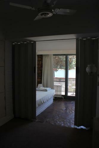 El Ciervo De Oro Hostel