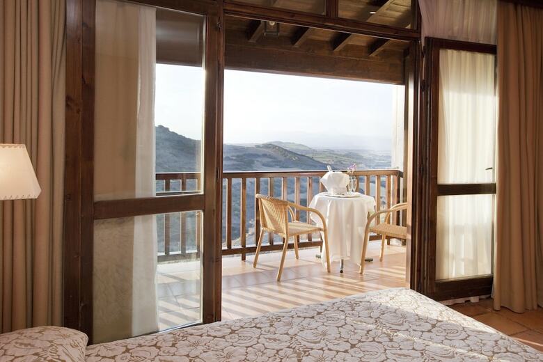 Hotel Parador De Sos Del Rey Cat�lico