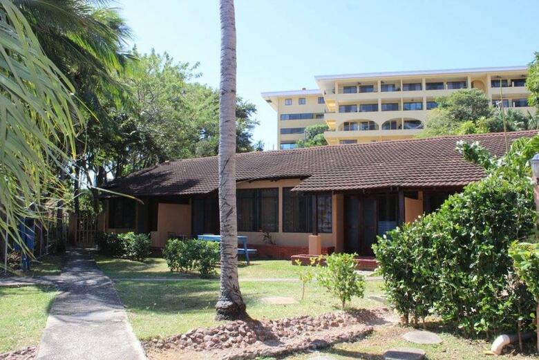 Hotel Flamingo Marina Resort