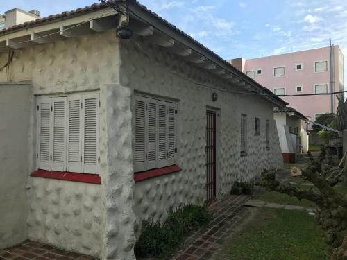 Villa Gesell - Alquila Casita