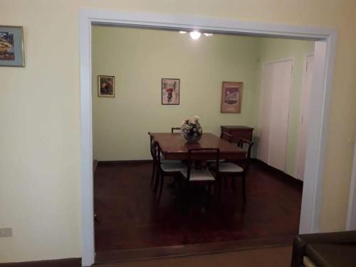 4280 Calle 8