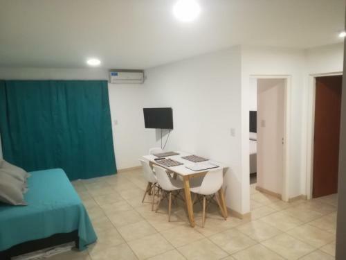 Apartamento Dan - Departamentos Amoblados Neuqu�n