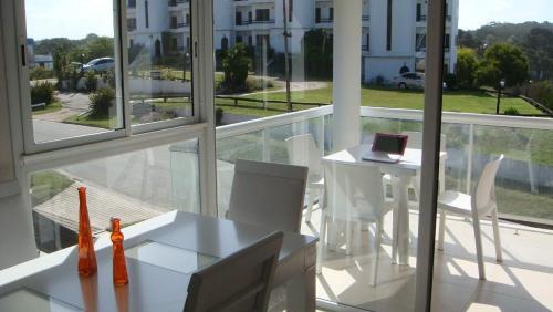 Apartamento Pinamar Alquilo Depto A 150 Mts Del Mar