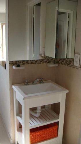 Apartamento Pinamar Alquilo Depto A 150 Mts Del Mar