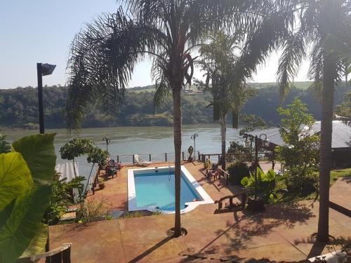 Lodge Arara Azul
