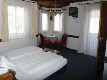 Bed & Breakfast Haus Hohenzollern Hotel-garni
