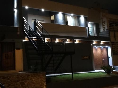 Apartamento Temporario Amoblado Premium Con Cochera