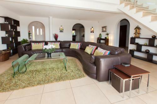 Villa Os Pinheiros